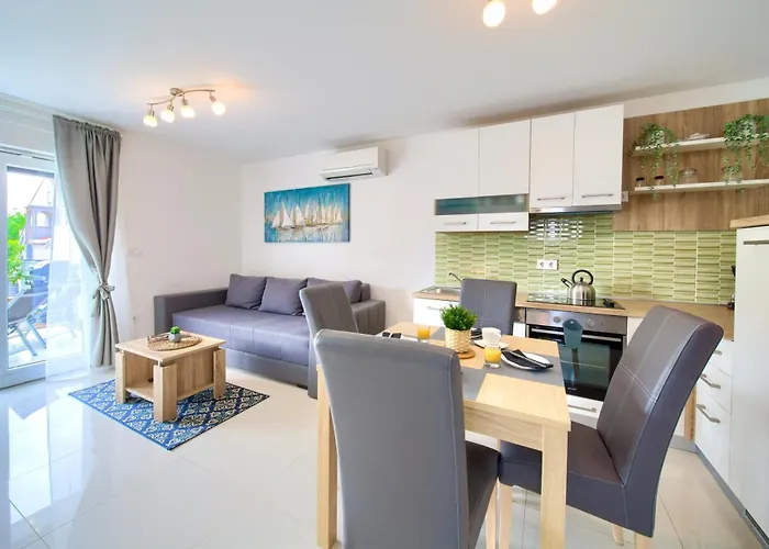 Dodo Apartments